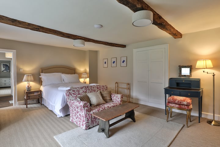 غرفة النوم 1