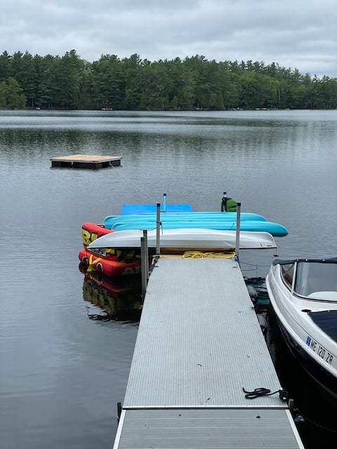 Lakefront Retreat Multi-Fam Groups & Dogs Welcome!