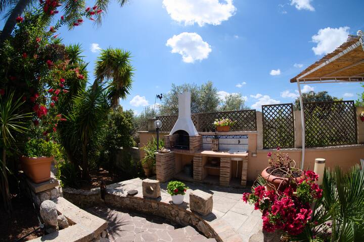 Exclusive apartment in casa colonica Li Carlucci gallery image 4