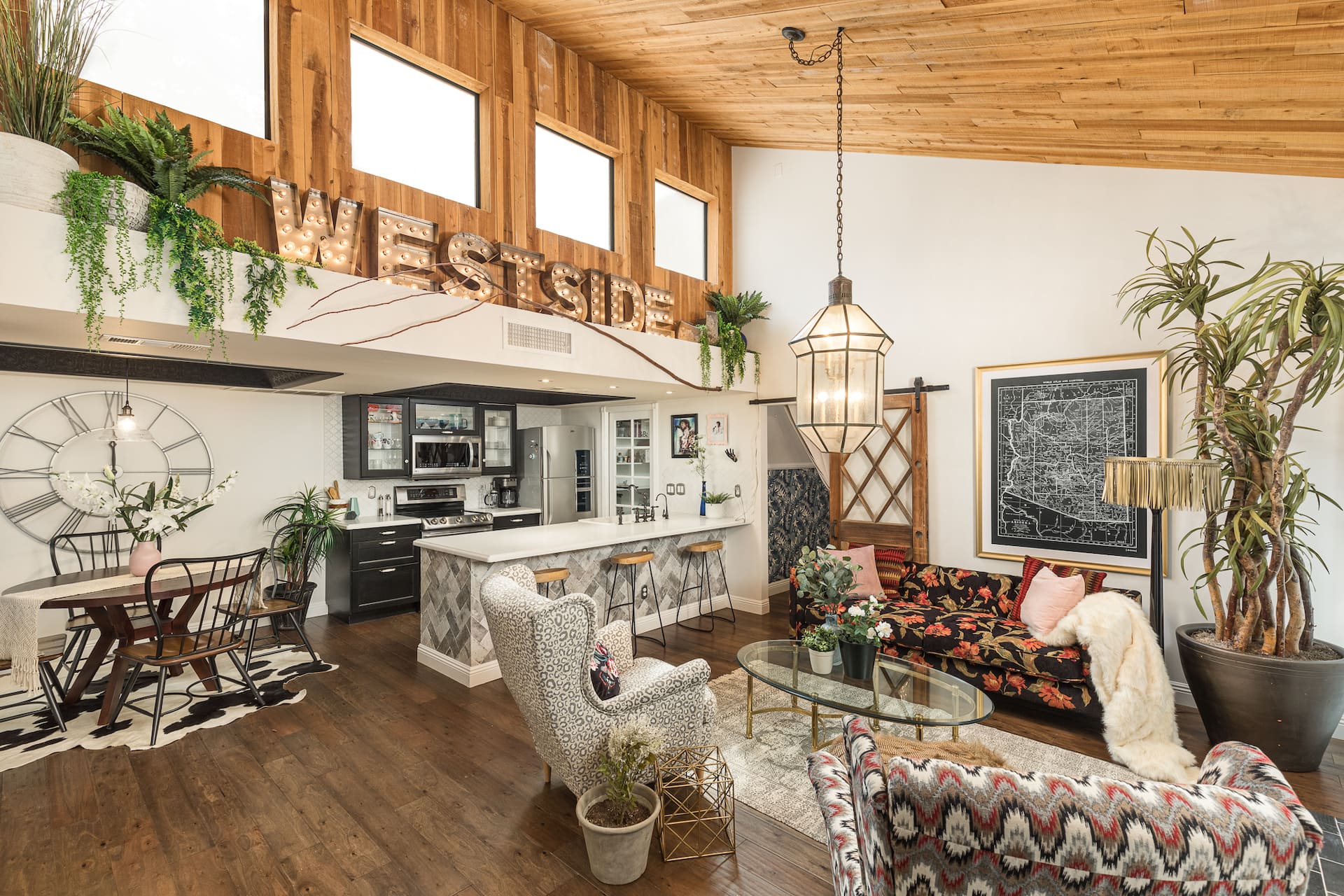 Entire Stunning Townhouse in Scottsdale