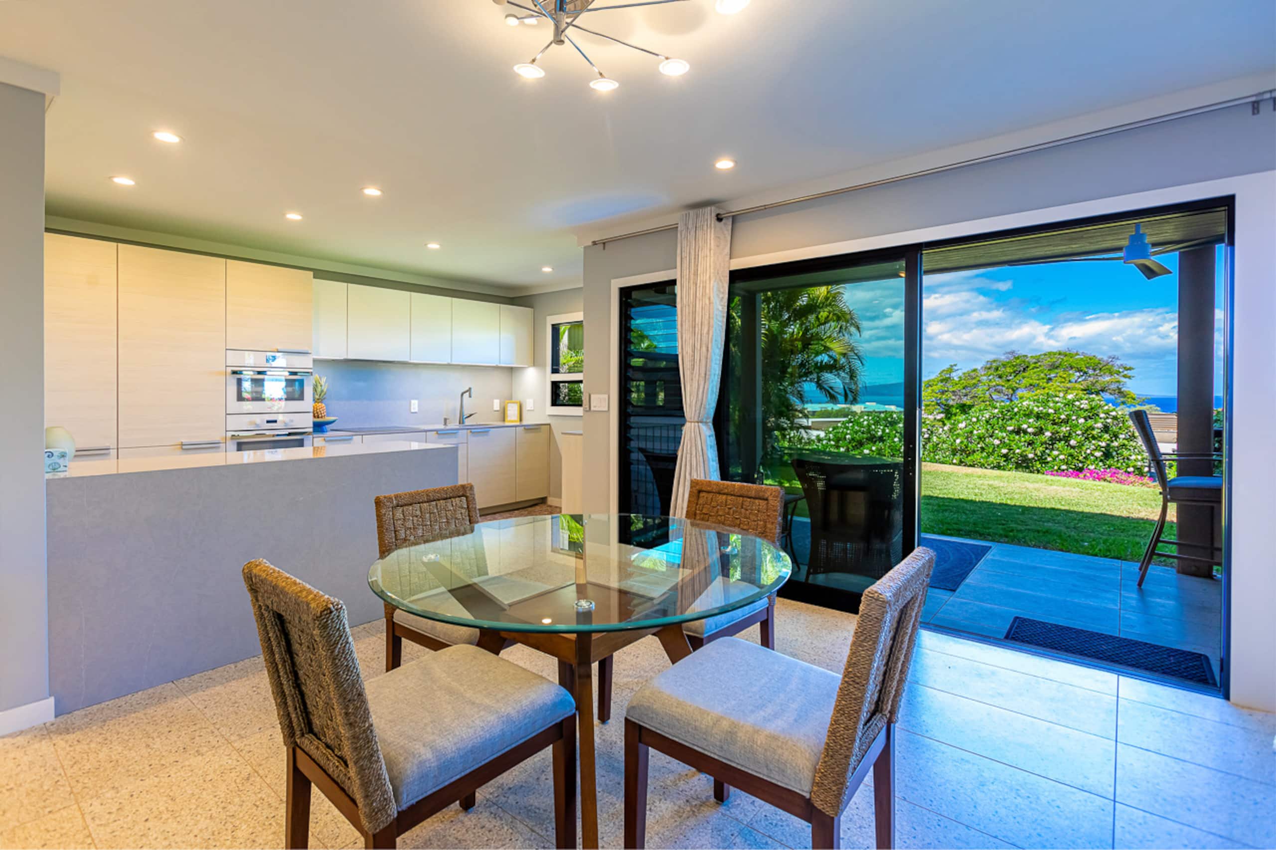Townhouse in Kihei · ★4.85 · 2 bedrooms · 3 beds · 2 baths - Image 4