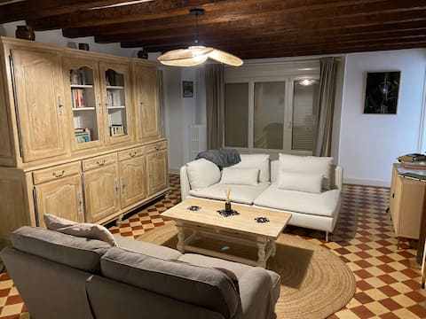 Popular Airbnb listing: Le Bistrot Meunier in Marne