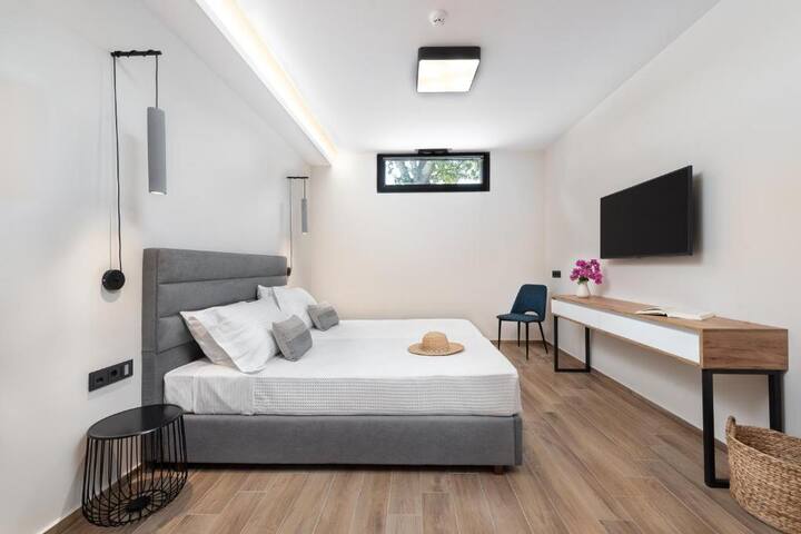 Aurum Villa 1 gallery image 3