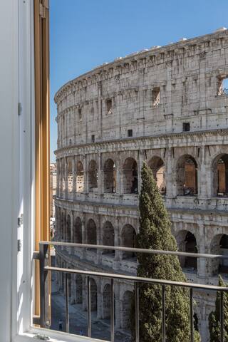 Amazing Colosseo 2 gallery image 2