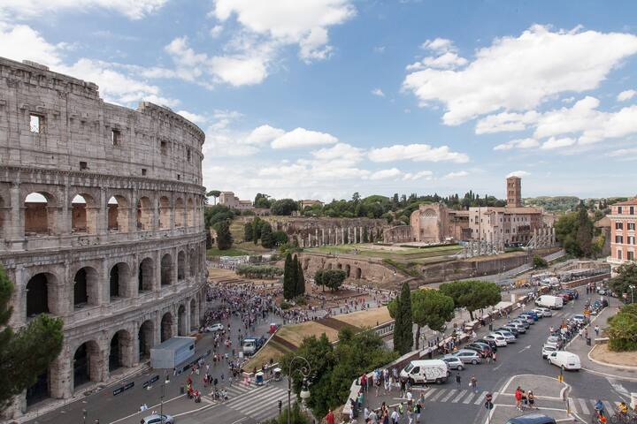 Amazing Colosseo 2 gallery image 5