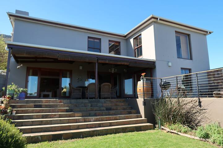 Atlantic Sea View – Noordhoek Welcomes You gallery image 5