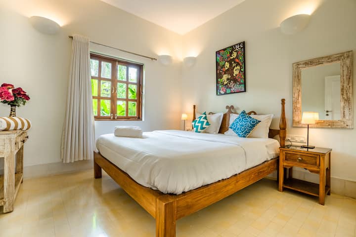 Bedroom 1 image 1