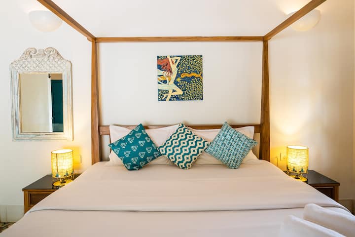 Bedroom 2 image 1