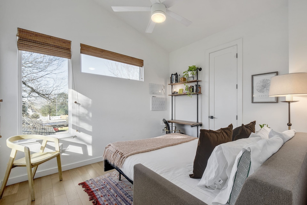 Boho+Modern Oasis |  East ATX, Near Downtown