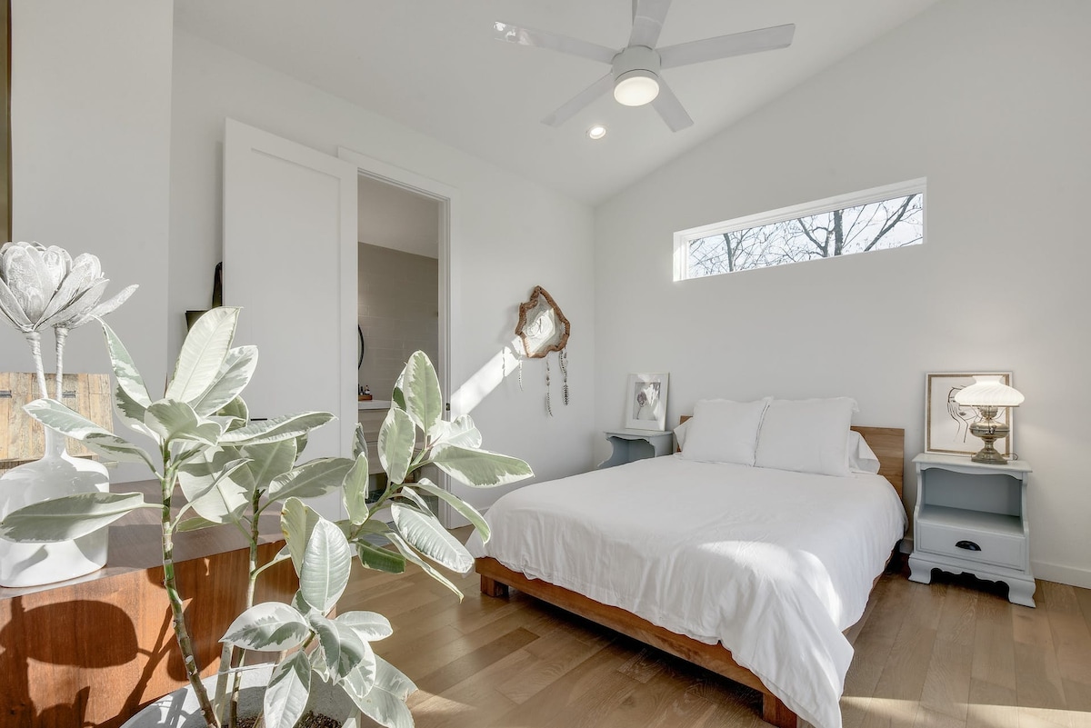 Boho+Modern Oasis |  East ATX, Near Downtown