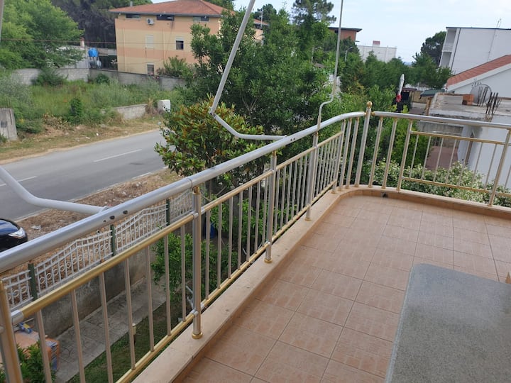 Cozy 1 Bedroom Apartment By The Beach- Left Side - Velipojë