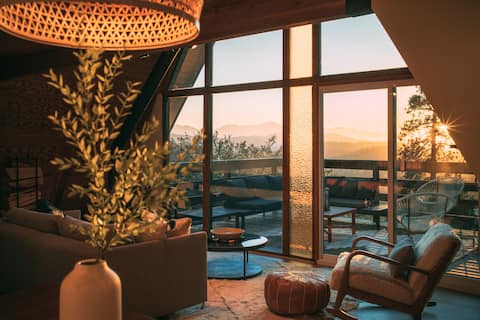 Mid-Century A-Frame Retreat w/ Mountain Views