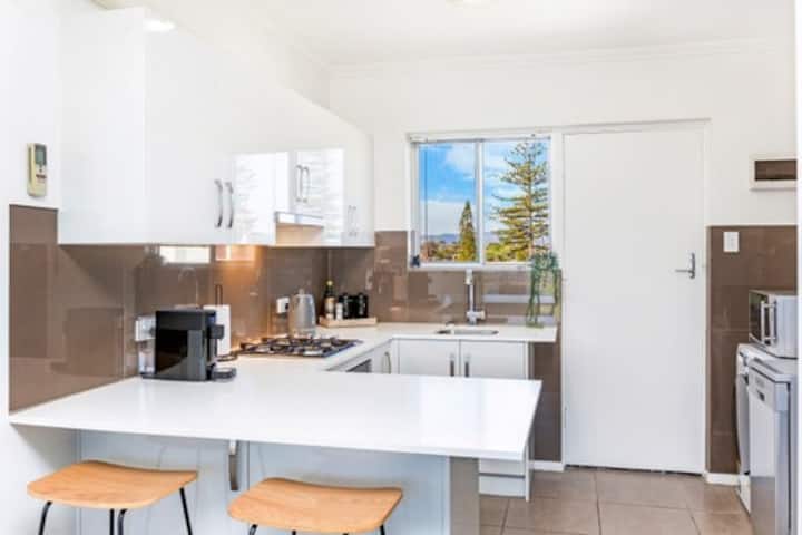 Tods 8  - 2 Bedroom Apartment With Amazing Views - Glenelg