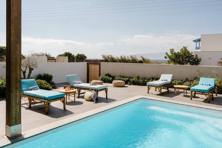 Citrus Seaside House I gallery image 3