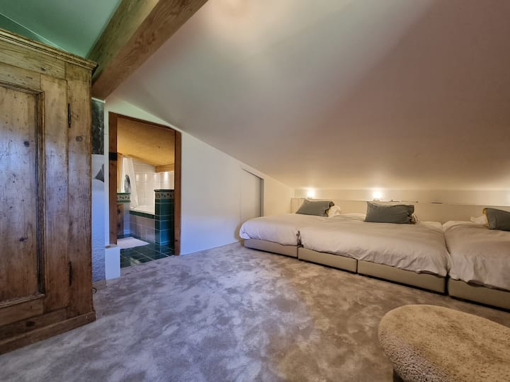 Vänlig sovsal med badrum