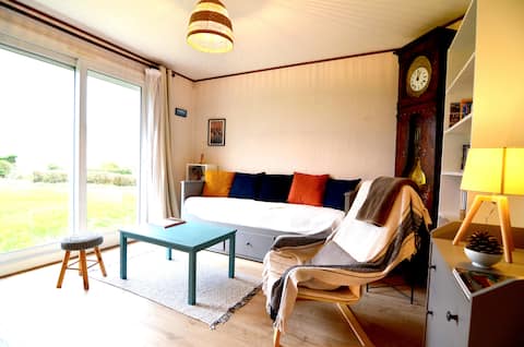 The cosy Kermaria penty in Morlaix bay