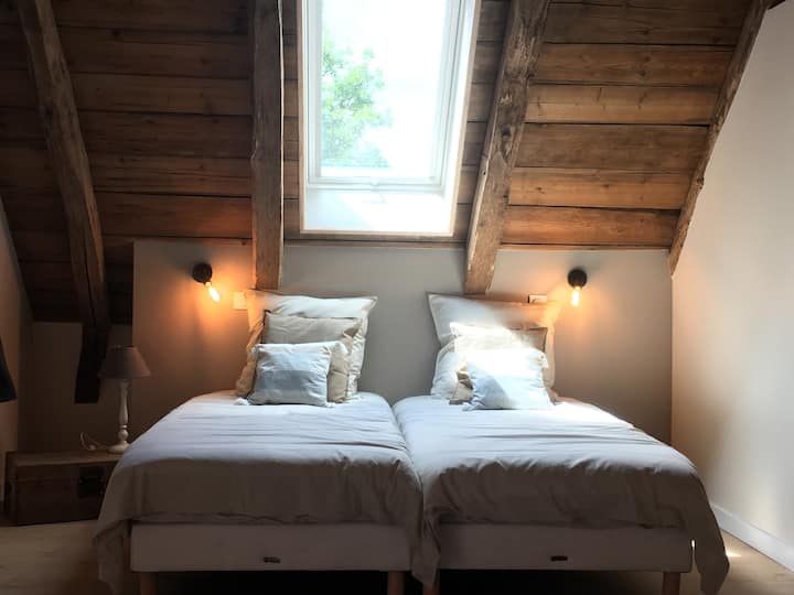Habitación "infantil" con 2 camas individuales de 90 cm