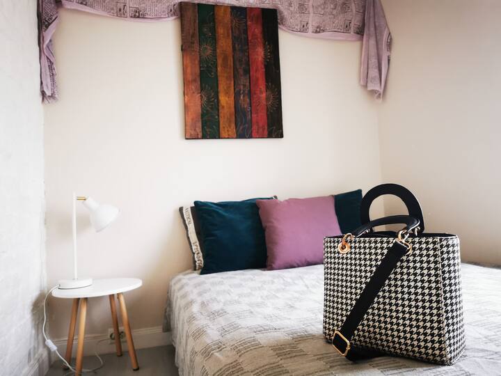 საძინებელი 2