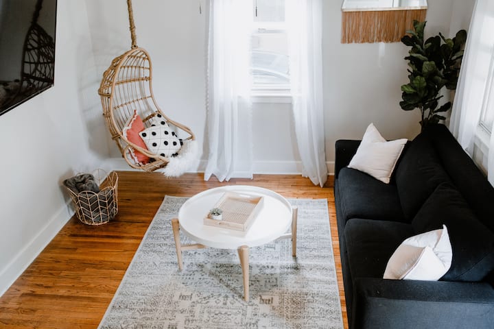 Familienfreundlich | Sicher, erholsam, zentral ☼ - Airbnb