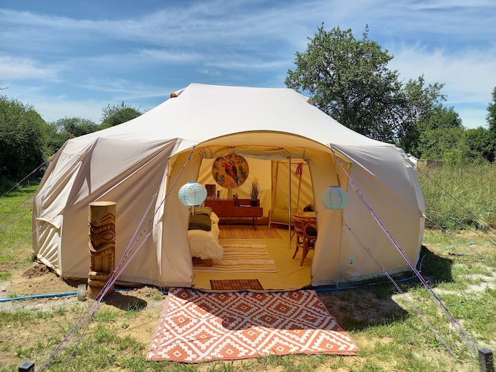 Auvergne : locations de vacances dans des tentes - Auvergne-Rhône-Alpes,  France | Airbnb