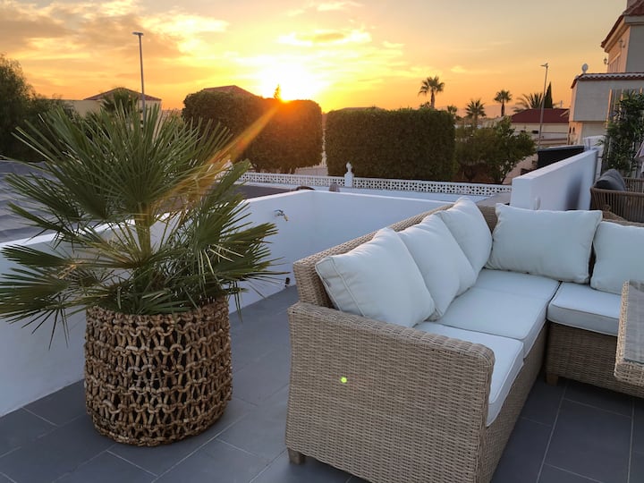 Beautiful apartment with pool and terrace