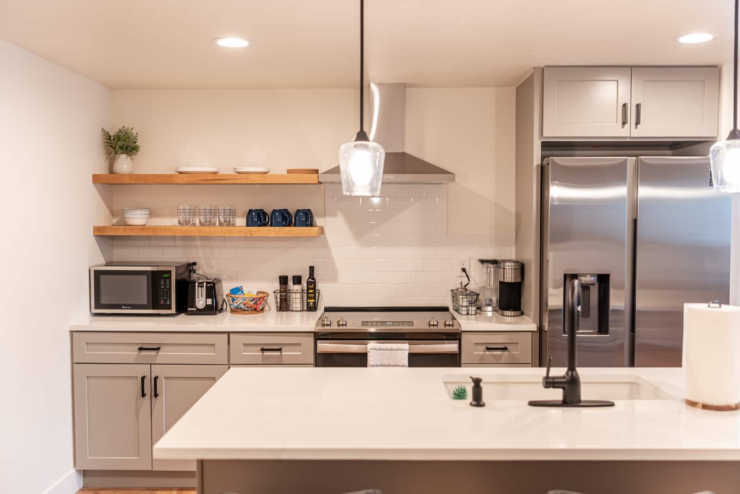 Cozy 1-bedroom basement apartment