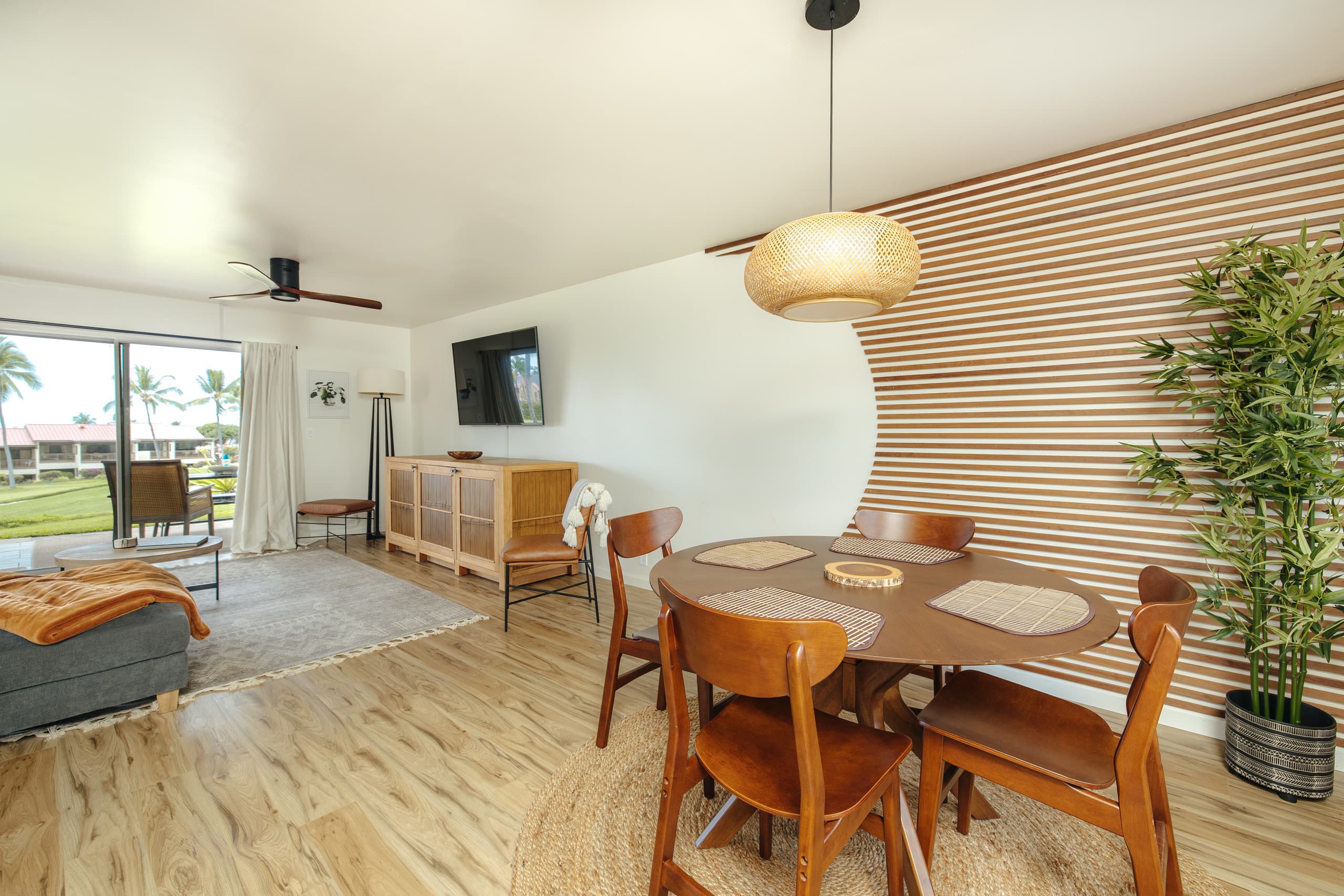 Condo in Kailua-Kona · ★4.93 · 1 bedroom · 2 beds · 2 baths - Image 3