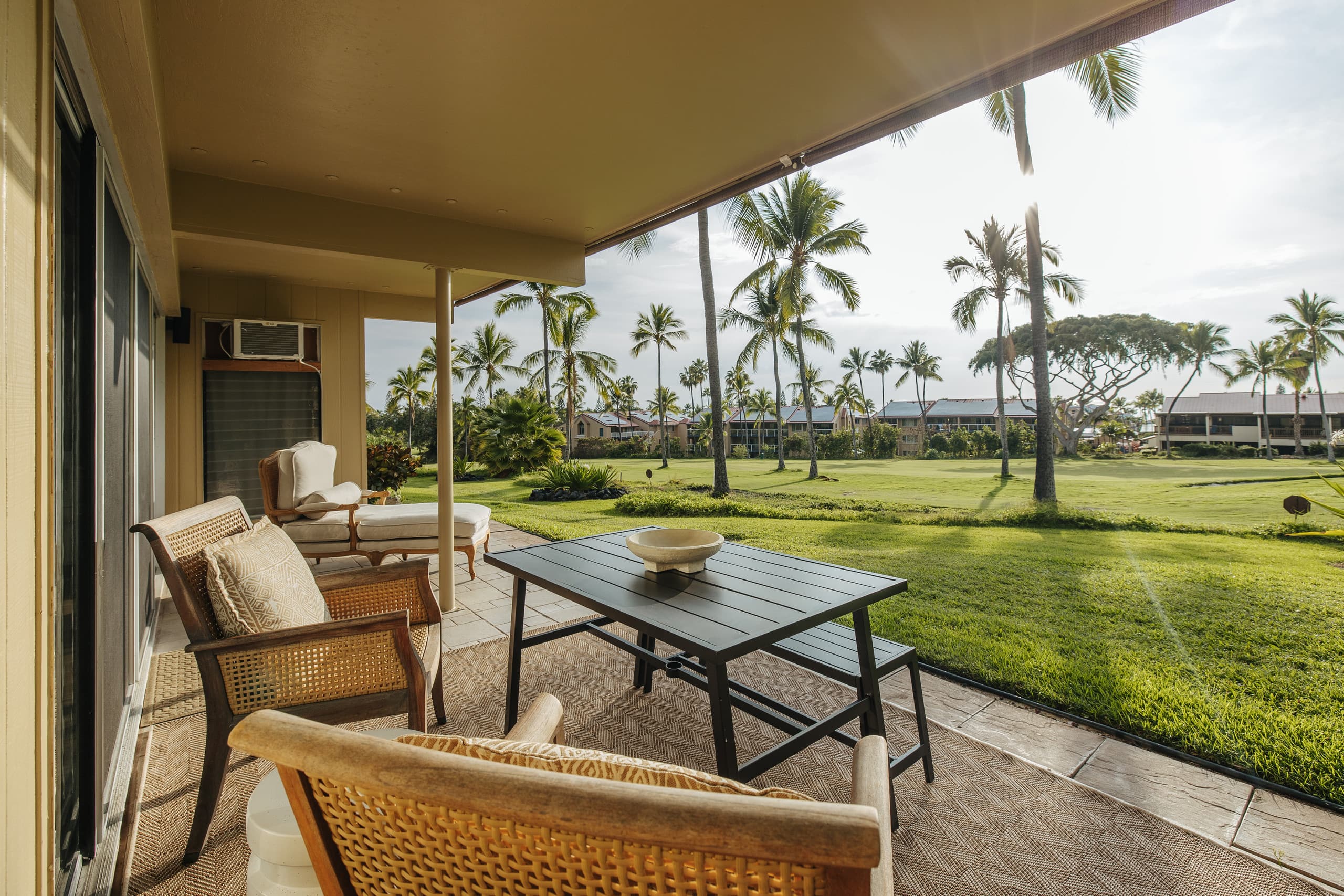 Condo in Kailua-Kona · ★4.93 · 1 bedroom · 2 beds · 2 baths - Image 28