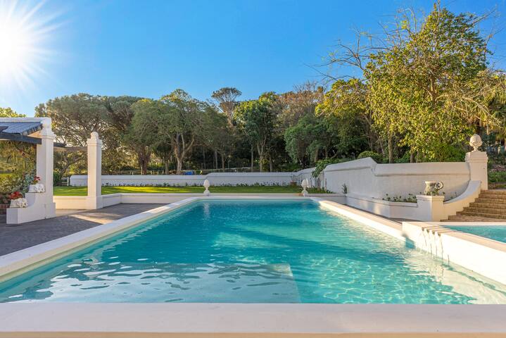 Cape Manor House Family retreats, weddings, events gallery image 3