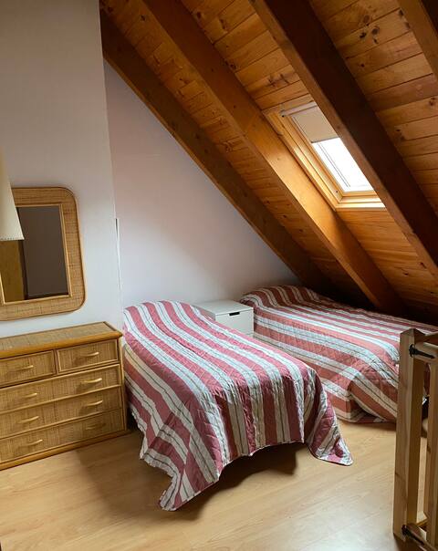 Airbnb con mejor rendimiento: Nice and cozy duplex, very close to the ski resort en La Vall De Boí