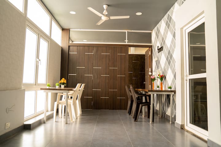 Seasons Suites managed Airbnb listing 3