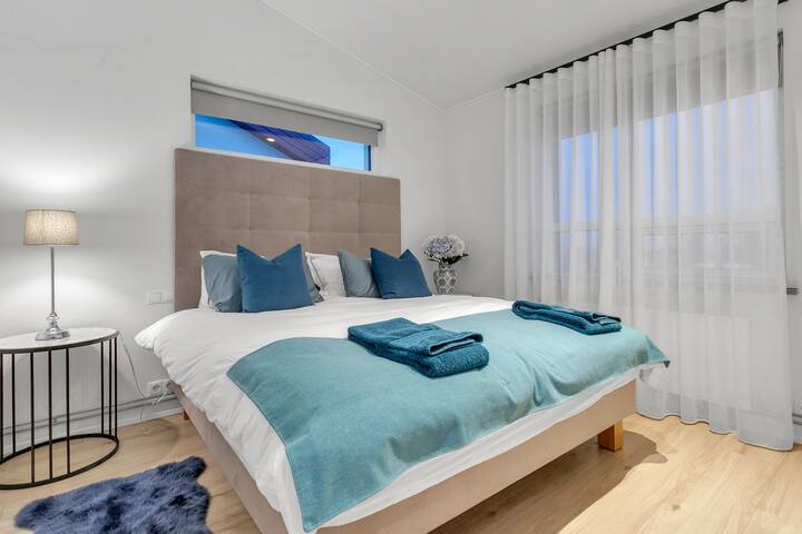 主卧配备180 x 200优质床上用品