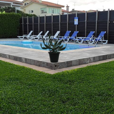 private house for groups/ families with pool,quiet gallery image 2