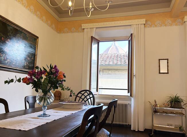 Florence Duomo Penthouse with terrace gallery image 3