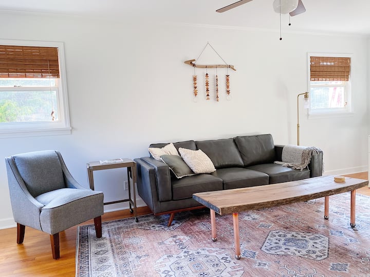 Charming Rock Hill Ranch 3bd/2ba