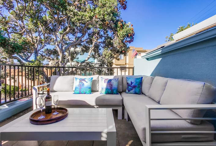 South Mission Beach- Near Belmont Park