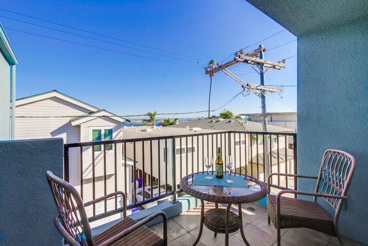 South Mission Beach- Near Belmont Park gallery image 4