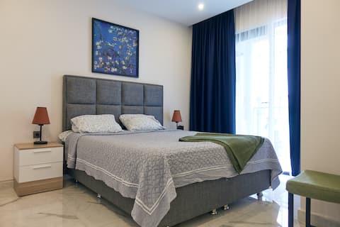Successful Airbnb property: Spacious &Comfy 1+1 seaview apt in the city center in Alanya