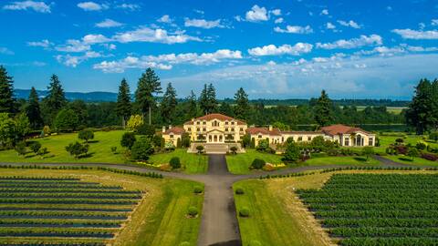 Luxury Villa on 46 acres in Oregon Wine Country