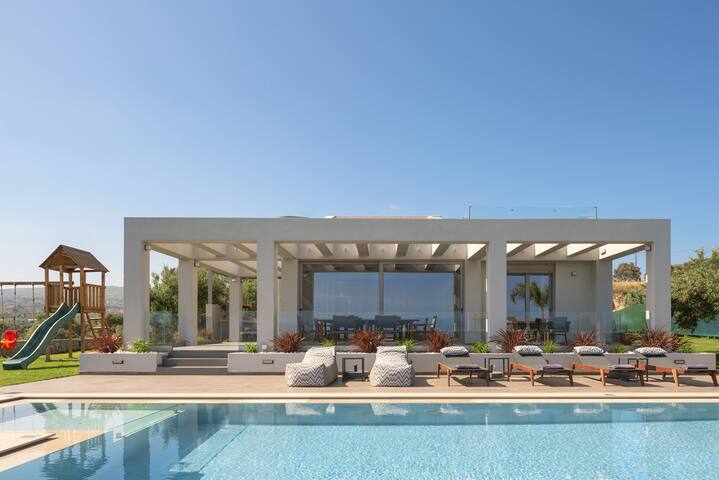 Agrielia Villa I, featuring Heated Spa Whirlpool gallery image 2