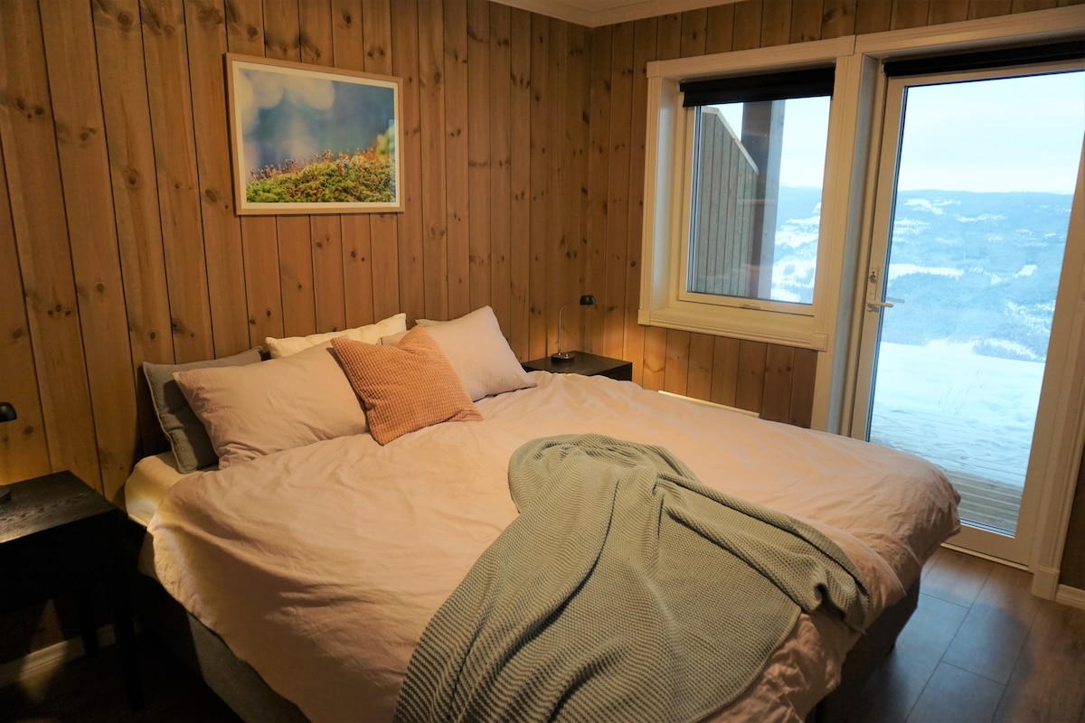 Основна спалня