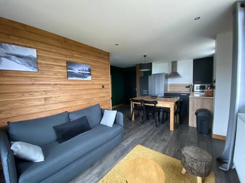 Charming flat in the heart of mountains