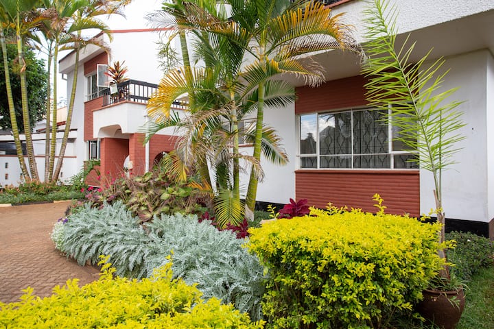 Bonsai Village - Whole House - Houses for Rent in Nairobi, Nairobi County,  Kenya - Airbnb