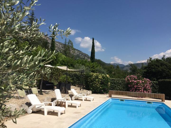 BuislesBaronnies locations de vacances et logements Auvergne