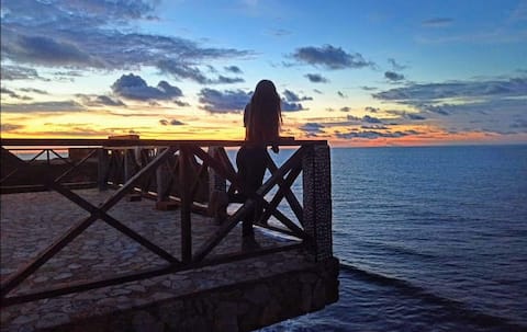 Top Airbnb: Caribbean Views in Puerto Colombia