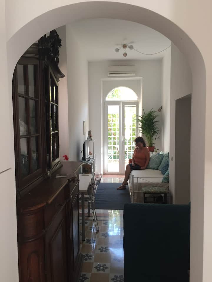 Apartment - The Charm Of The Pomegranate
