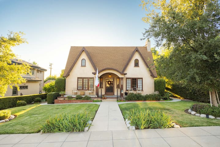 “Home Away From Home”charming tudor fit for family