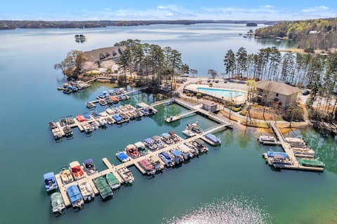 5 STAR: Lake Keowee-Pools/Golf/Boat/Pickleball