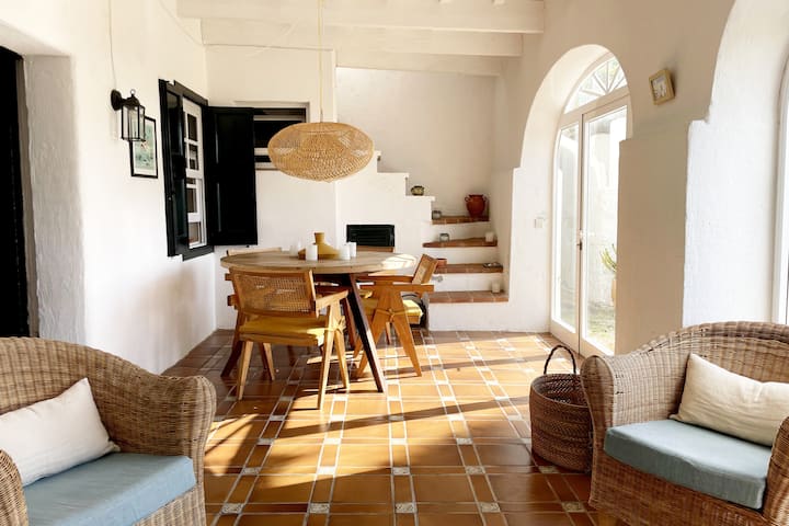 Rustic Farmhouse With Pool - Menorca