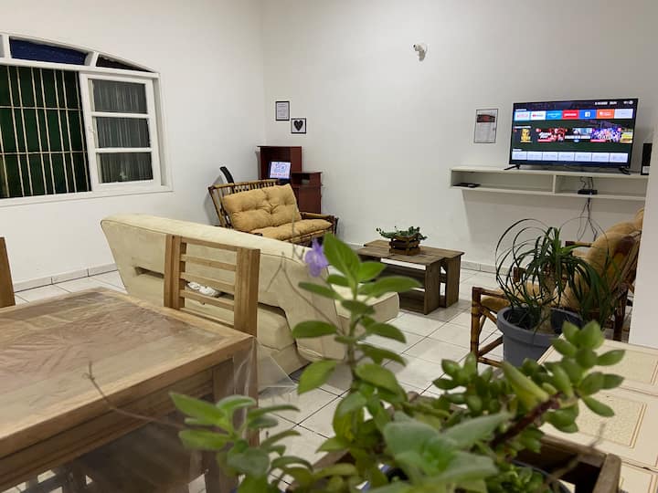 CASA DA CATE- Churras e wifi - 200m from the beach
